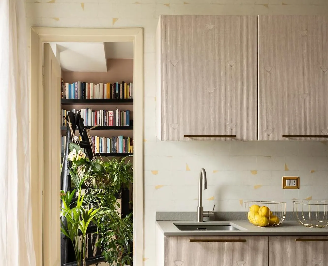 Apartament Maison Deco: 60 Mq Di Accoglienza Mediolan